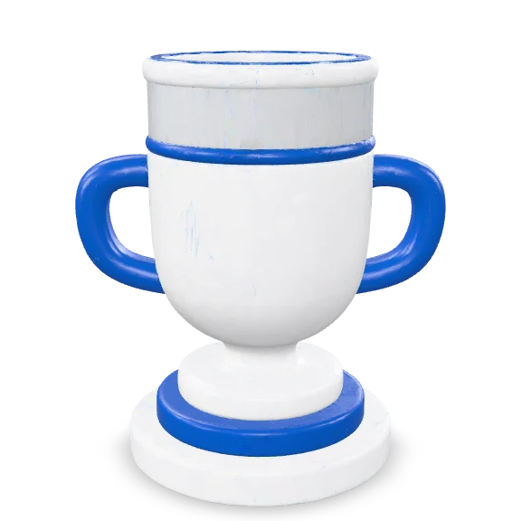 Modello 3D di una coppa trofeo in ceramica bianca opaca su un podio a gradini con dettagli blu
